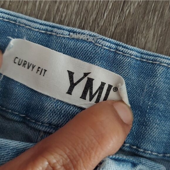 YMI Curvy Fit High Rise Skinny Jeans Size 7/28 - Picture 3 of 8